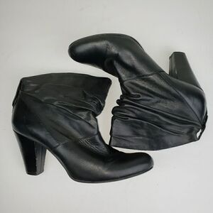 Bcbgeneration short scrunchy leather booties